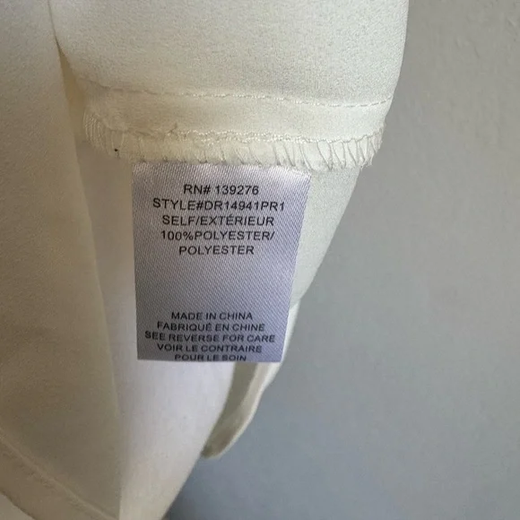 DR2 by Daniel Rainn Cream Sheer V-Neck Flowy Blouse Womens L Coquette Simple - Picture 2 of 5